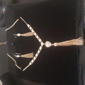 Jardin One Tier Crystal Drop Pendant Tassel Necklace and Earring  Set